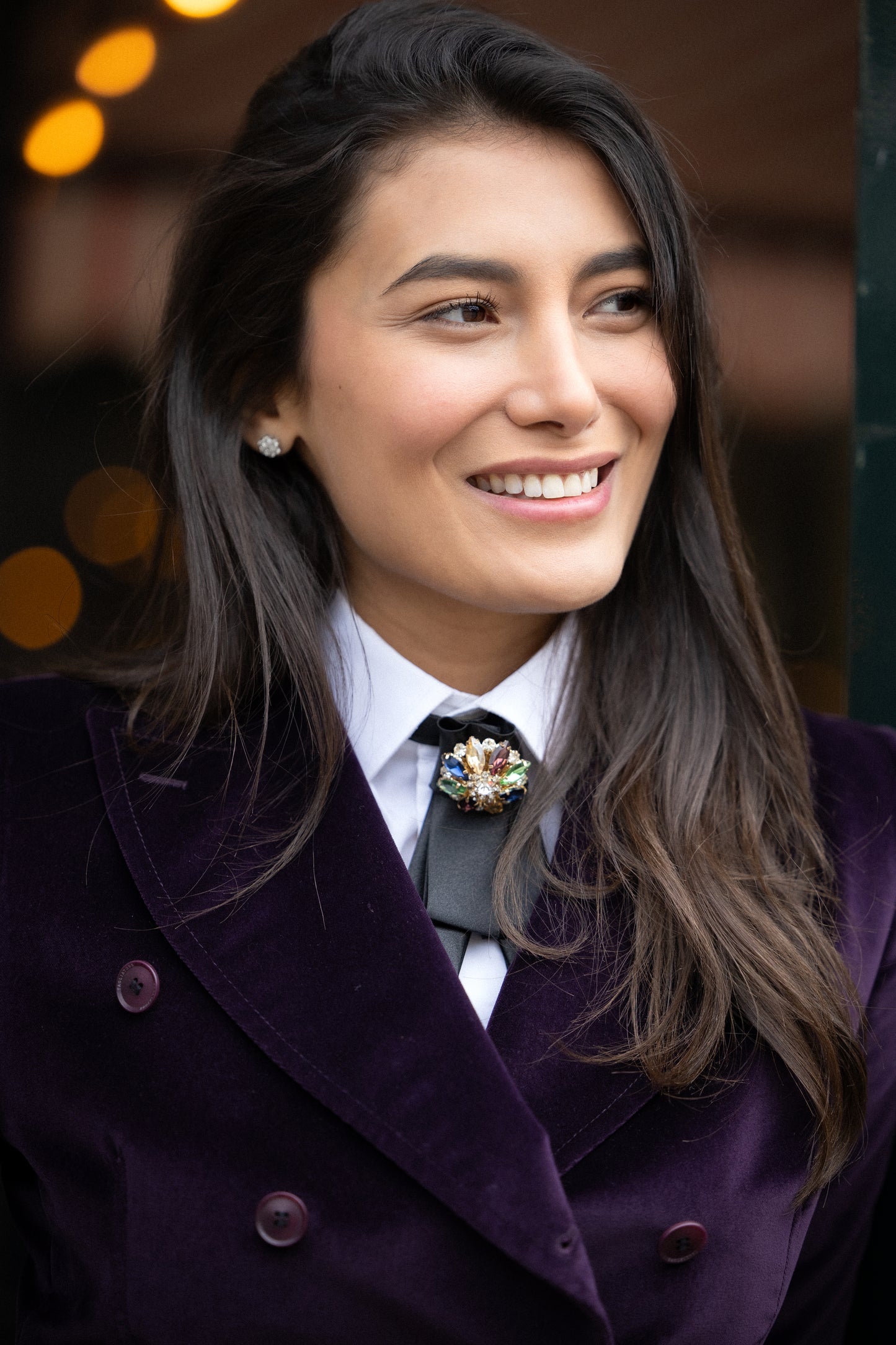 Régate femme Walter – Bijou de cou chic en satin noir et strass