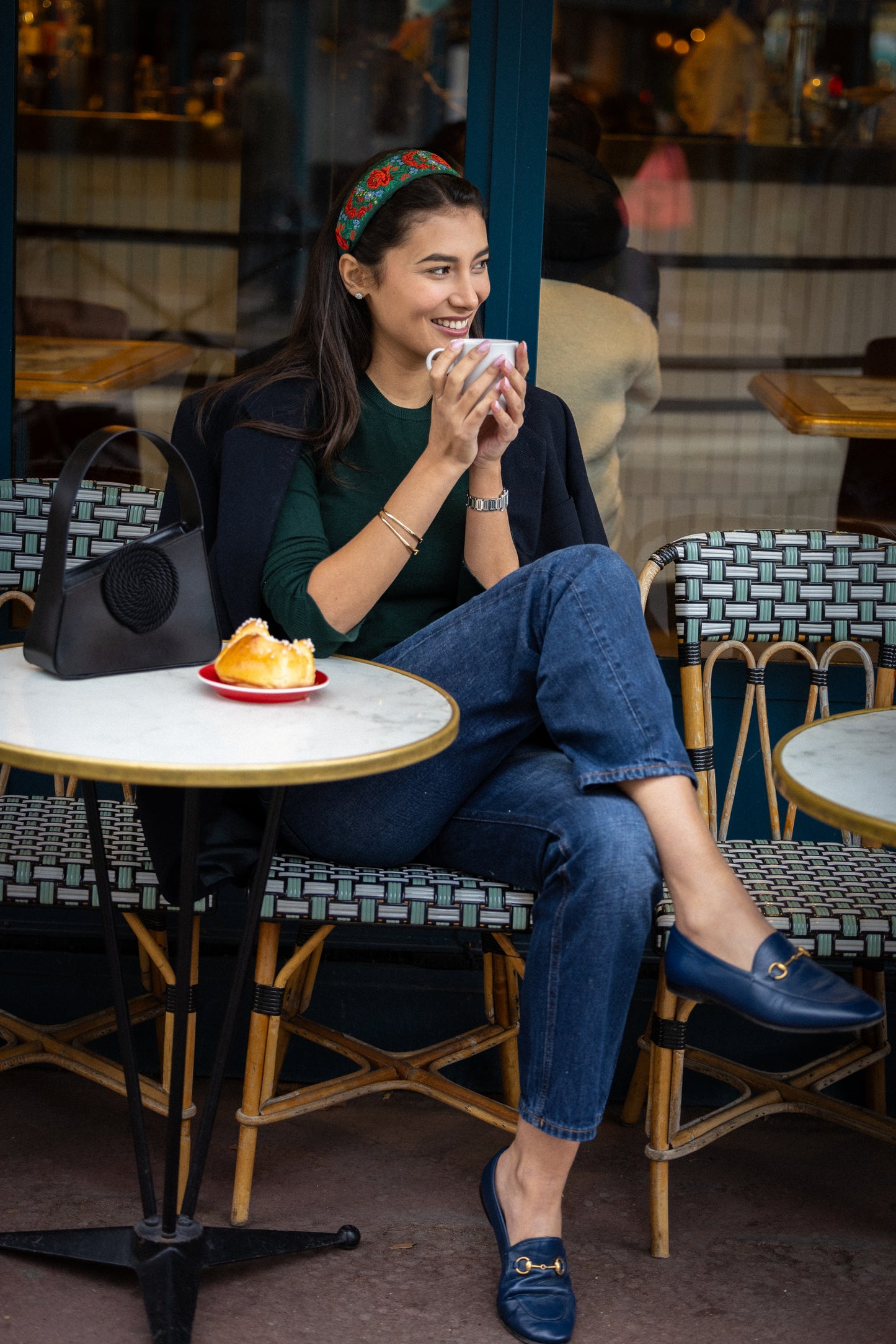 Serre-tête Léona – Accessoire cheveux brodé doublé en satin vert forêt