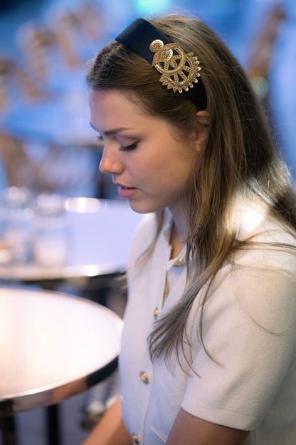 Serre-tête femme Ella – Bijou de cheveux chic en satin bleu nuit