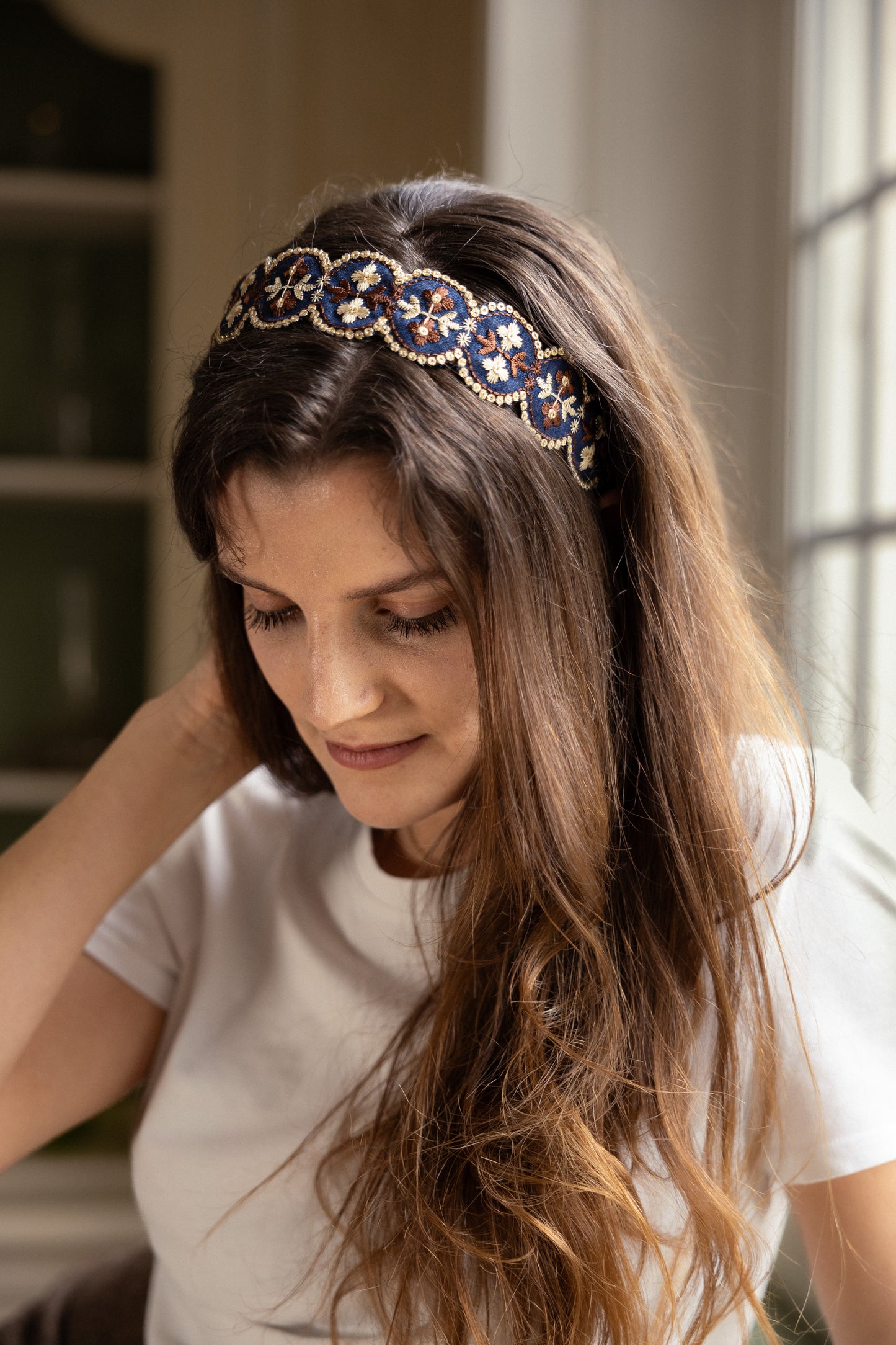 Serre-tête Léonor – Fil de soie de sari et sequins | Accessoire cheveux bohème