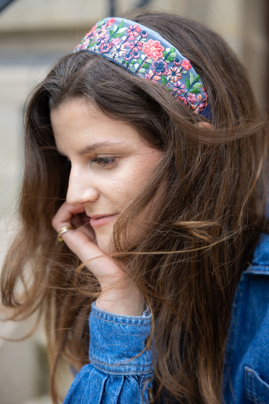 Serre-tête Mary Jane – Tulle brodé rose et vert | Accessoire cheveux bohème